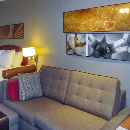 Suburban Extended Stay Hotel Greenville Haywood Mall מראה חיצוני תמונה