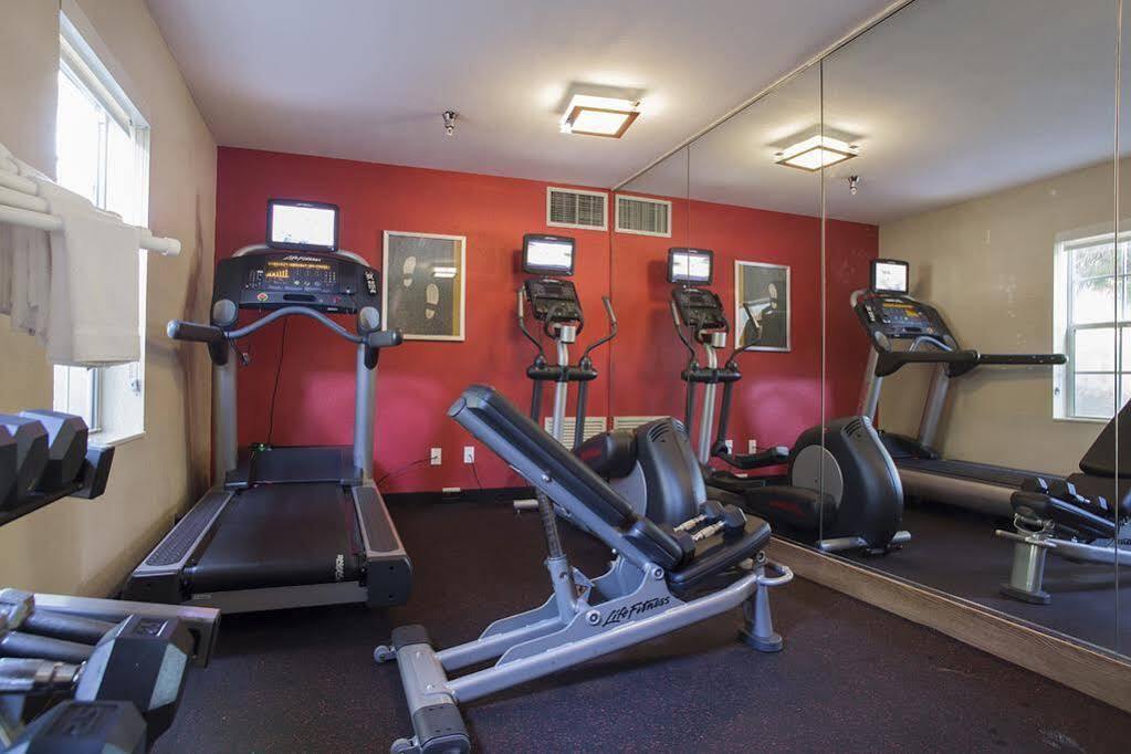 Suburban Extended Stay Hotel Greenville Haywood Mall מראה חיצוני תמונה