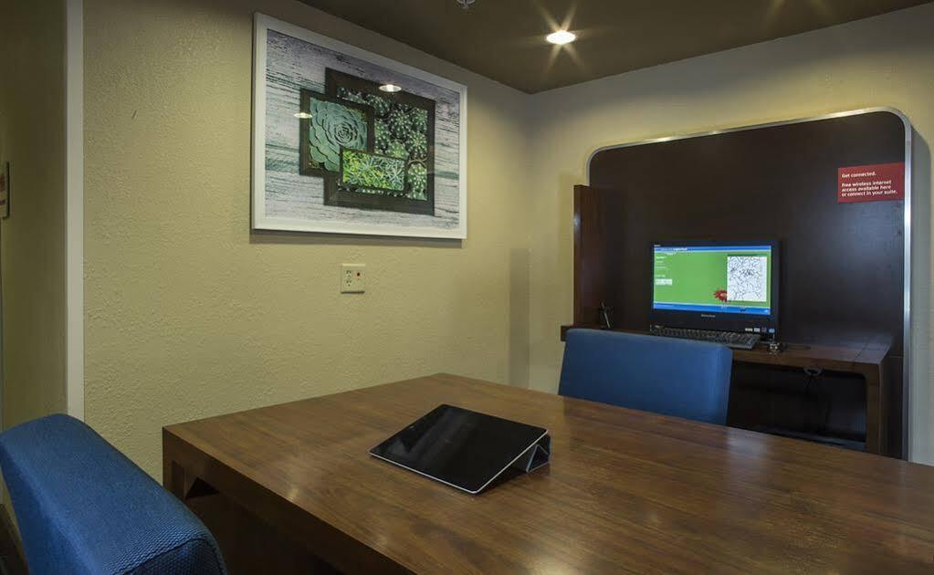 Suburban Extended Stay Hotel Greenville Haywood Mall מראה חיצוני תמונה